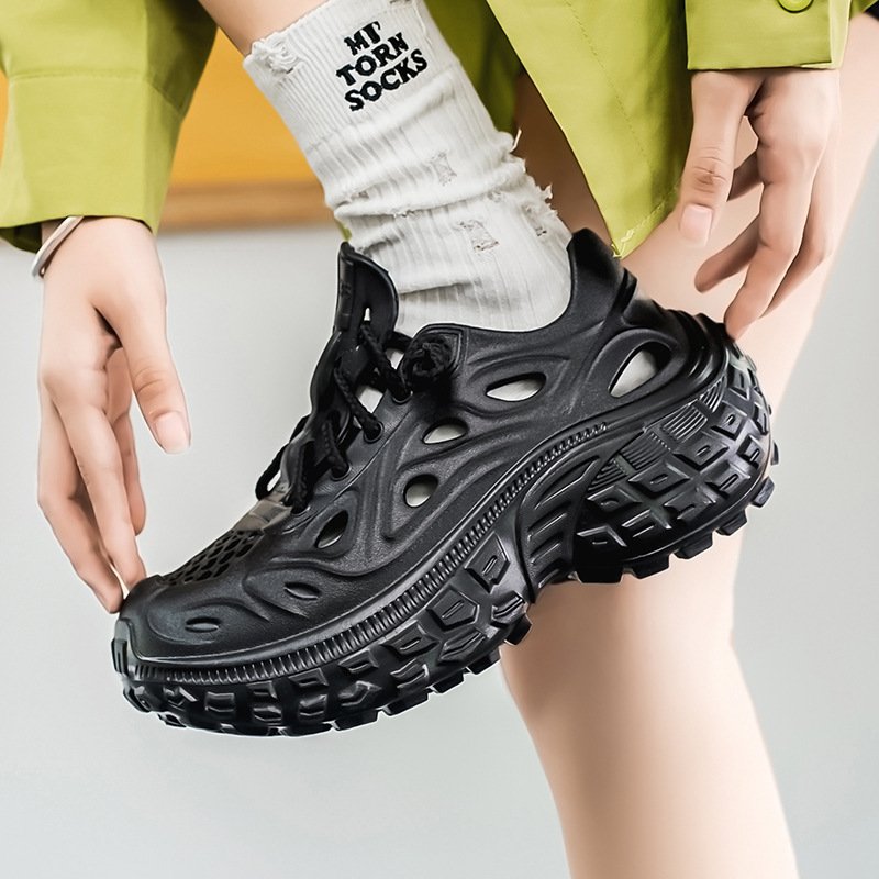 Summer Outdoor Non-slip Sandals Men's Thick-soled Poop Feeling Couple Hole Shoes Covered Heel Slippers - Image 2