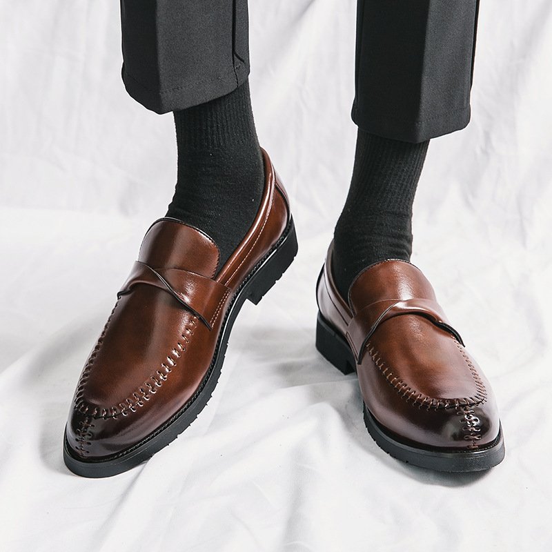 Mens Casual And Stylish Leather Shoes In British Business Style - Image 2