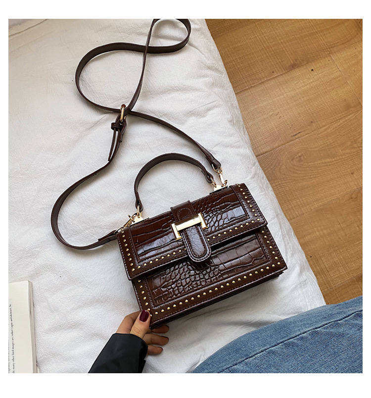 Portable rivet small square bag - Image 2