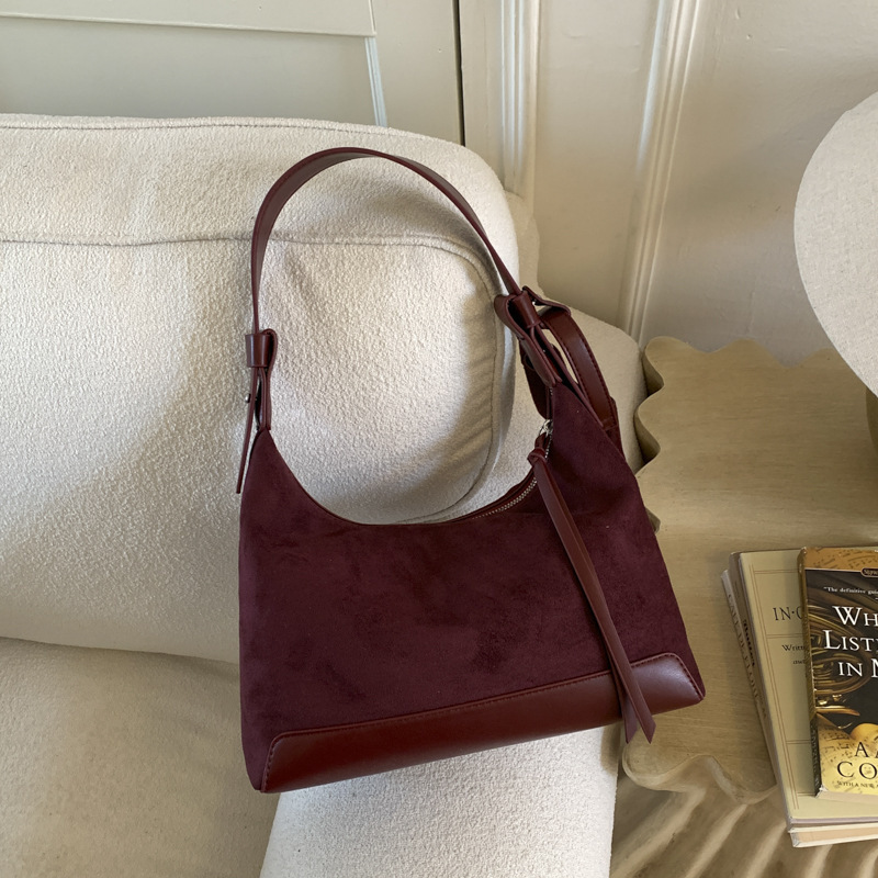 Retro Niche Hand-held Dumpling Versatile Casual Suede Crossbody Shoulder Bag - Image 4