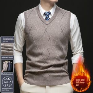 Mens Thickened Sleeveless Knitted Vest With V-Neck And Diamond-Check Pattern