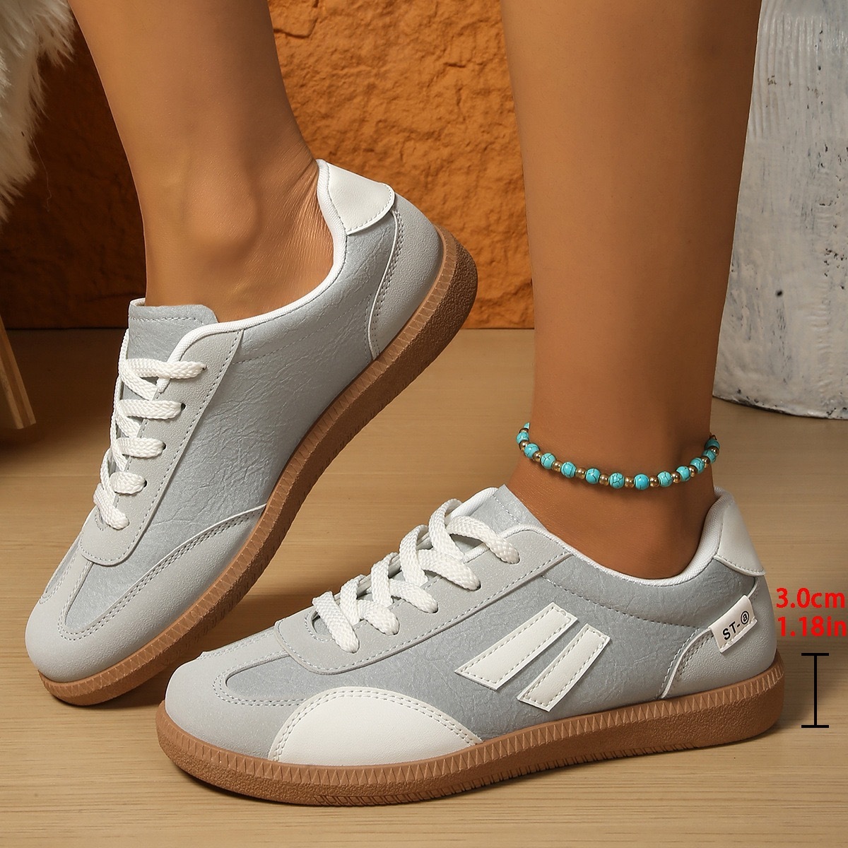 Womens Retro Flat-Soled Plus-Size Sneakers - Image 3