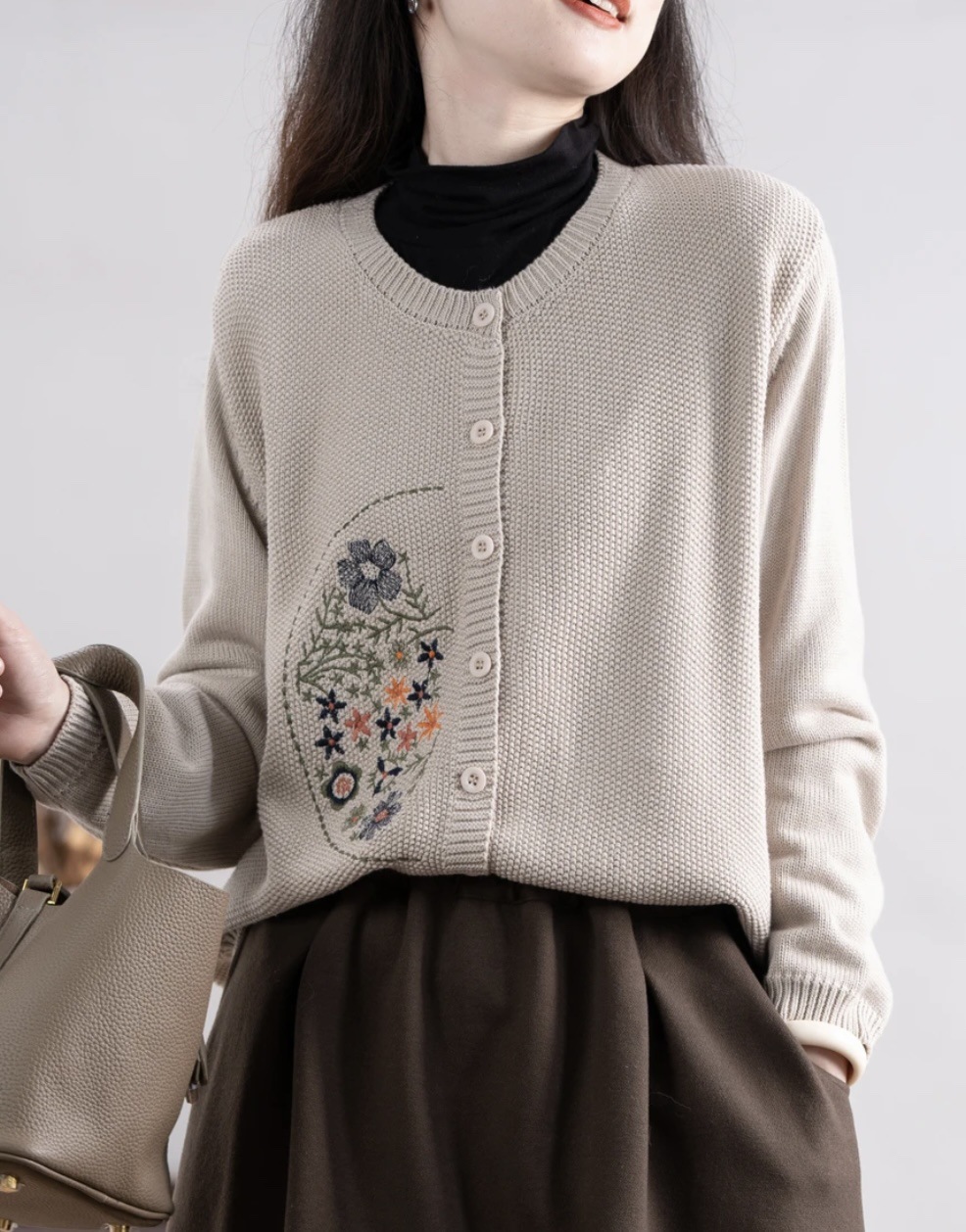 Chinese-style Corn-stitch Cotton Knit Cardigan Sweater For Women - Image 3
