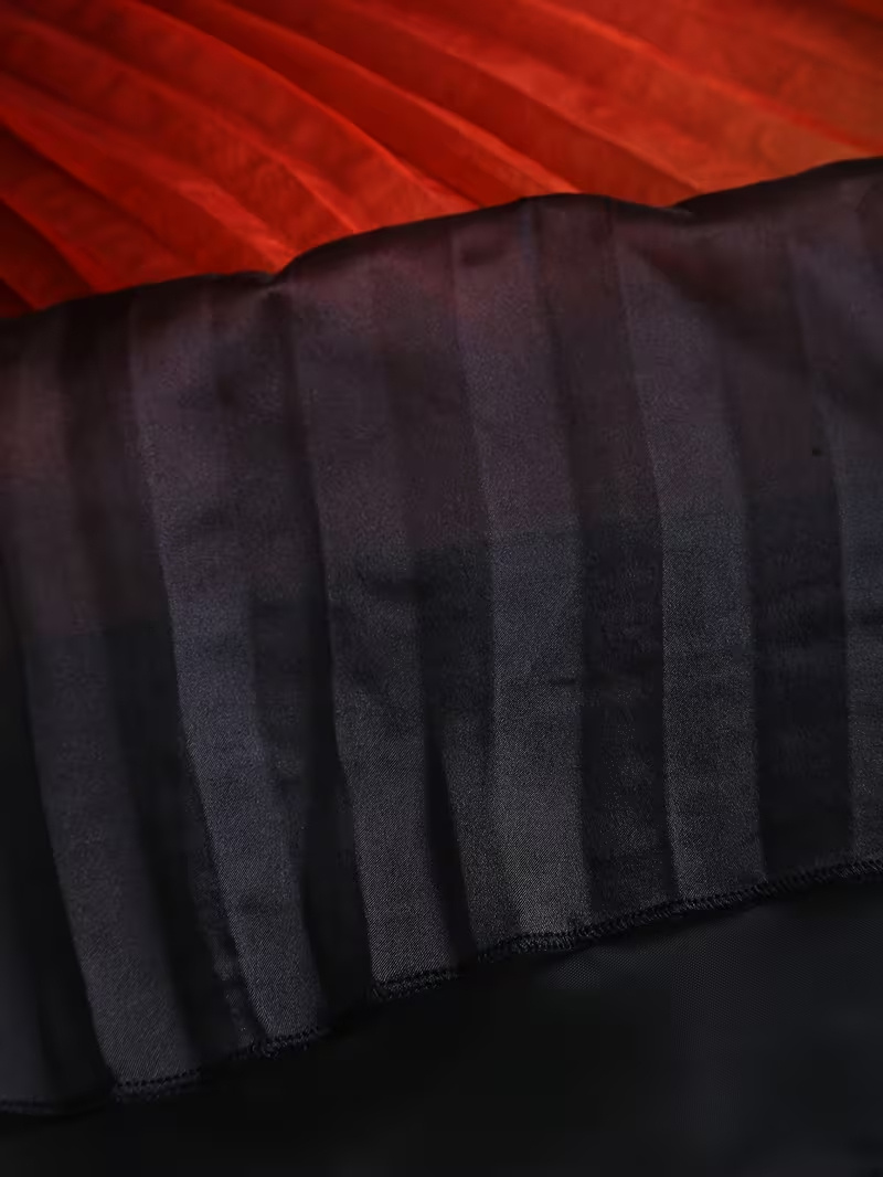 Stylish And Elegant Sleeveless Womens Pleated A-line Dress With A Gradient Hem - Image 5