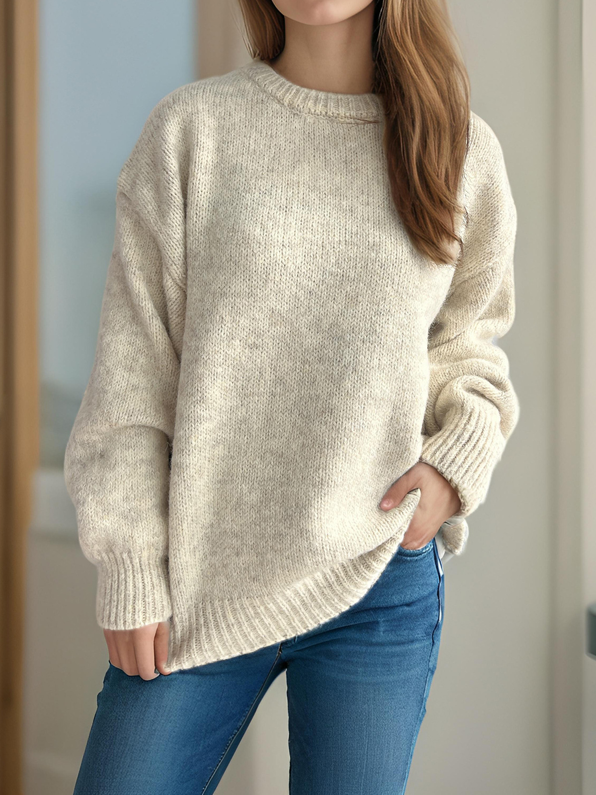 Womens Loose-fitting Crew-neck Sweater For Fall And Winter - Image 3
